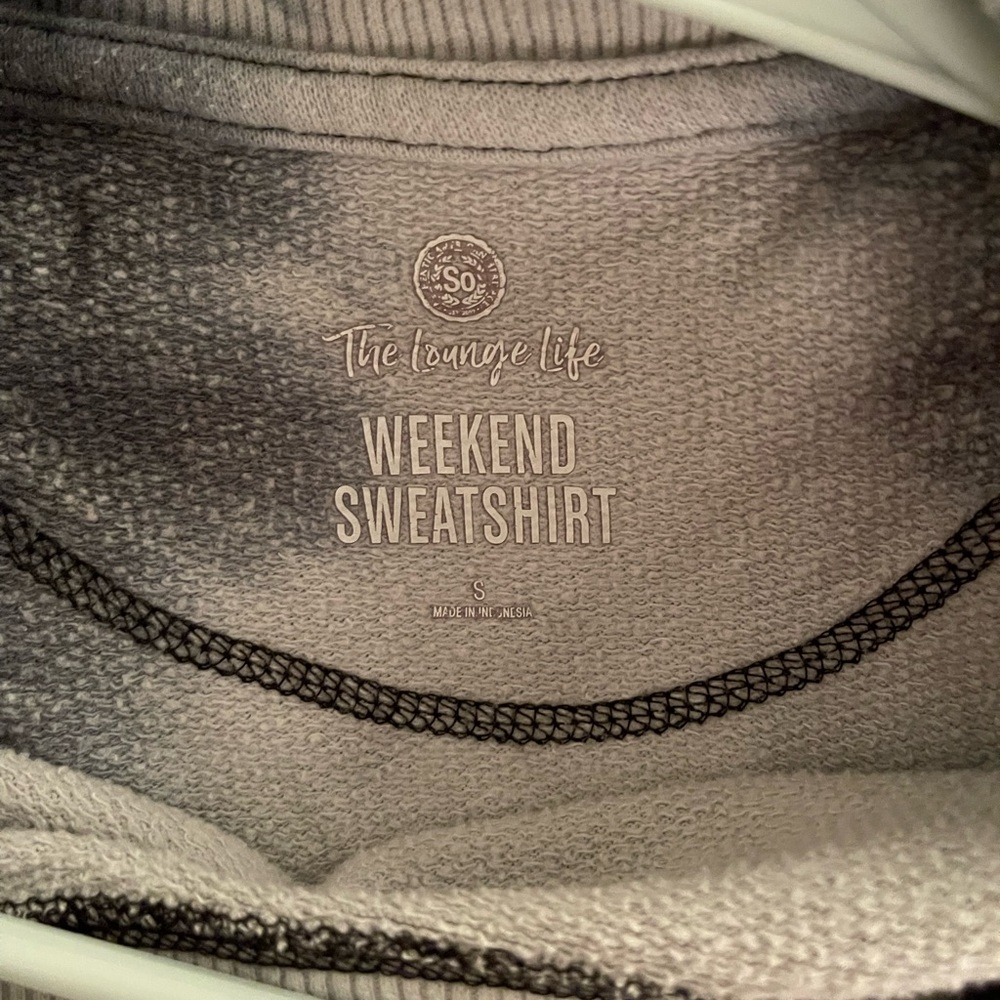 Sweater - Picture 3 of 3
